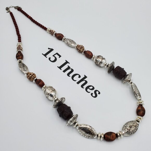 Silver and Brown Etched Bobbles Beaded Costume Jewelry 15" Necklace - Picture 4 of 4